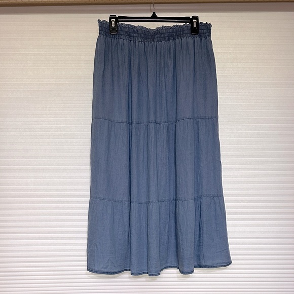 Polagram Chambray Tiered Midi Skirt - Picture 1 of 4